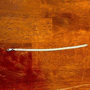 KA 1772 925 Italy Gold Bracelet